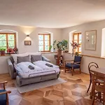 Σπίτι διακοπών Trattnachtaler Weinhaus Schlusslberg