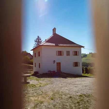 بيت للعطل Trattnachtaler Weinhaus Schlusslberg