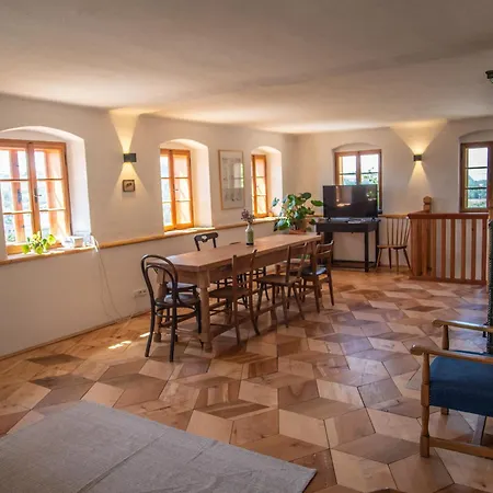 Trattnachtaler Weinhaus بيت للعطل Schlusslberg
