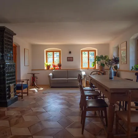 Trattnachtaler Weinhaus بيت للعطل